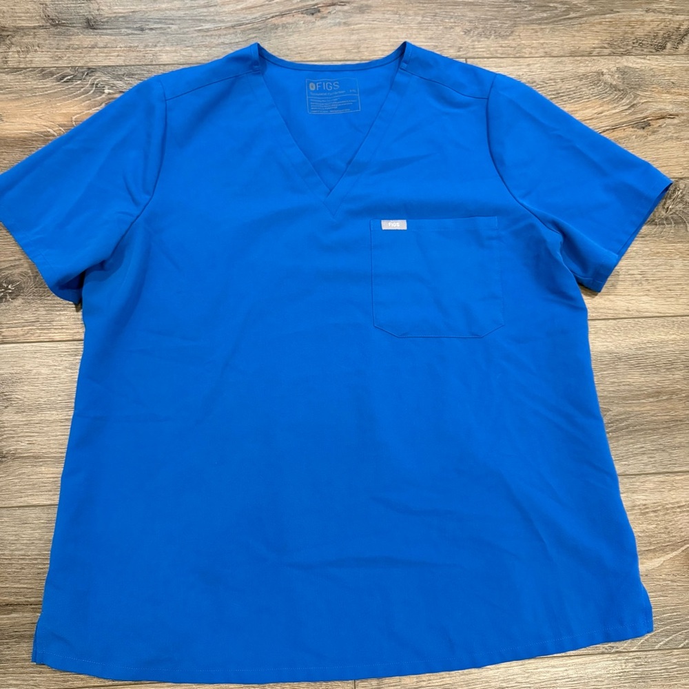 Figs scrub top V-Neck in Royal Blue